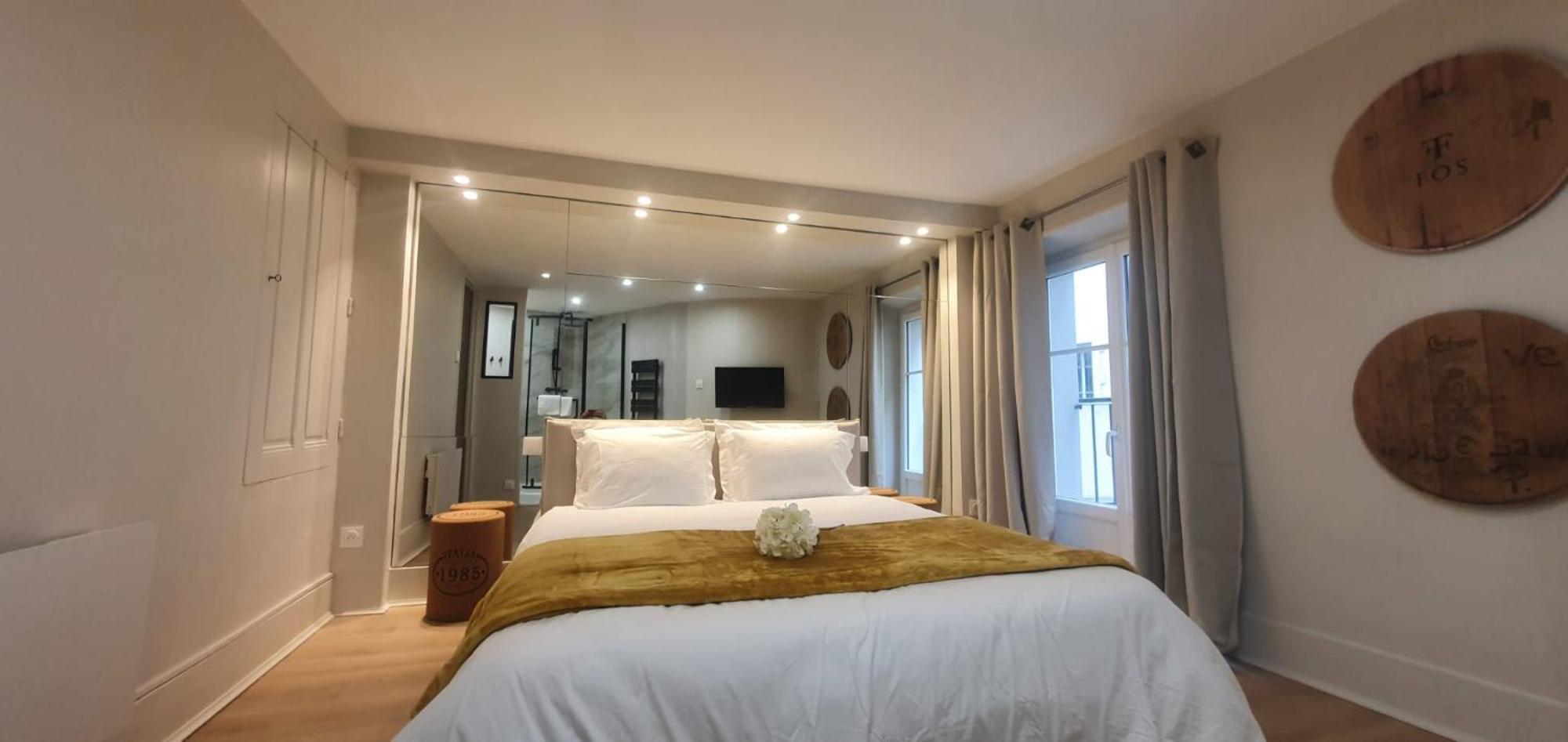 Suite Vinicole Hypercentre, Bastille & Gare 9 Min A Pied เกรอน็อบล์ ภายนอก รูปภาพ